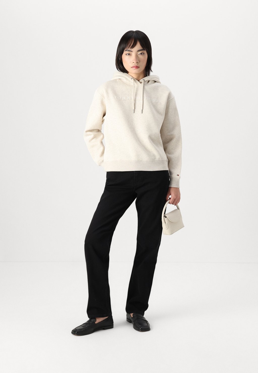 Толстовка MDRN REG CORP LOGO Tommy Hilfiger, бежевый
Толстовка MDRN REG CORP LOGO Tommy Hilfiger, бежевый