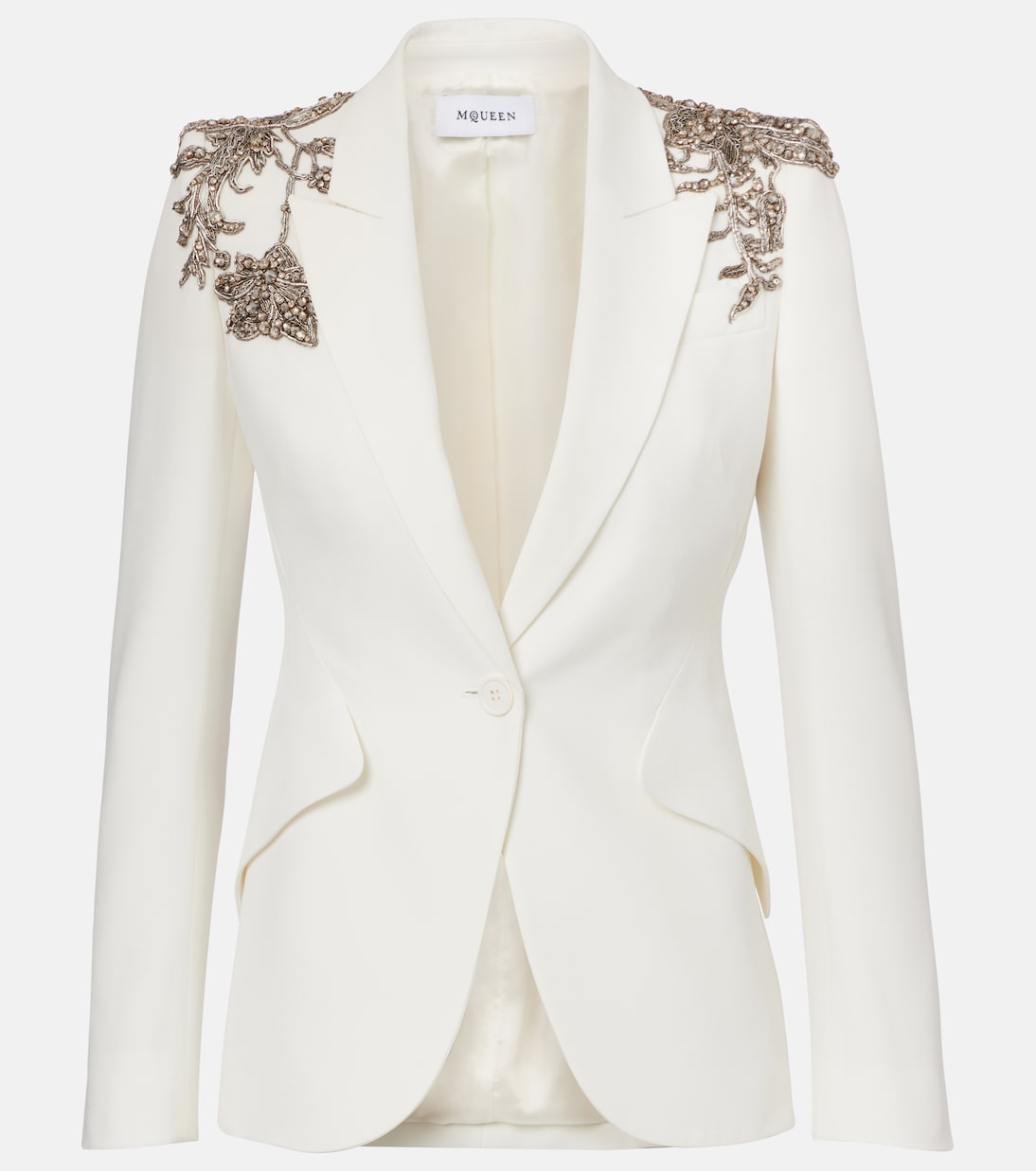 Вышитый однобортный пиджак McQueen, Light Ivory
Вышитый однобортный пиджак McQueen, Light Ivory