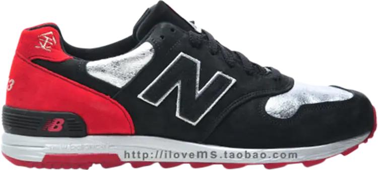 Кроссовки New Balance M1400 'Super Team 33', черный
Кроссовки New Balance M1400 'Super Team 33', черный