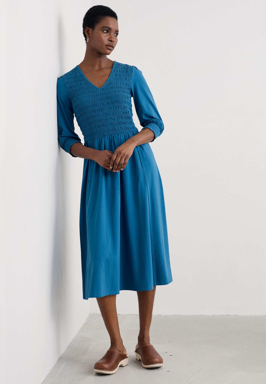 Платье Seasalt Cornwall Jersey dress, Blue Shore/Blue
Платье Seasalt Cornwall Jersey dress, Blue Shore/Blue