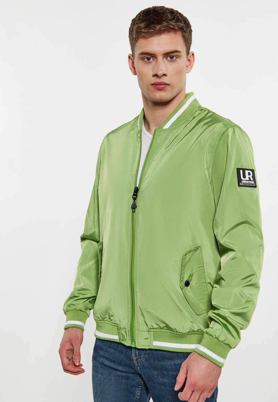 Куртка Schmuddelwedda Bomber Jacket, Hellgrün/Light Green
Куртка Schmuddelwedda Bomber Jacket, Hellgrün/Light Green