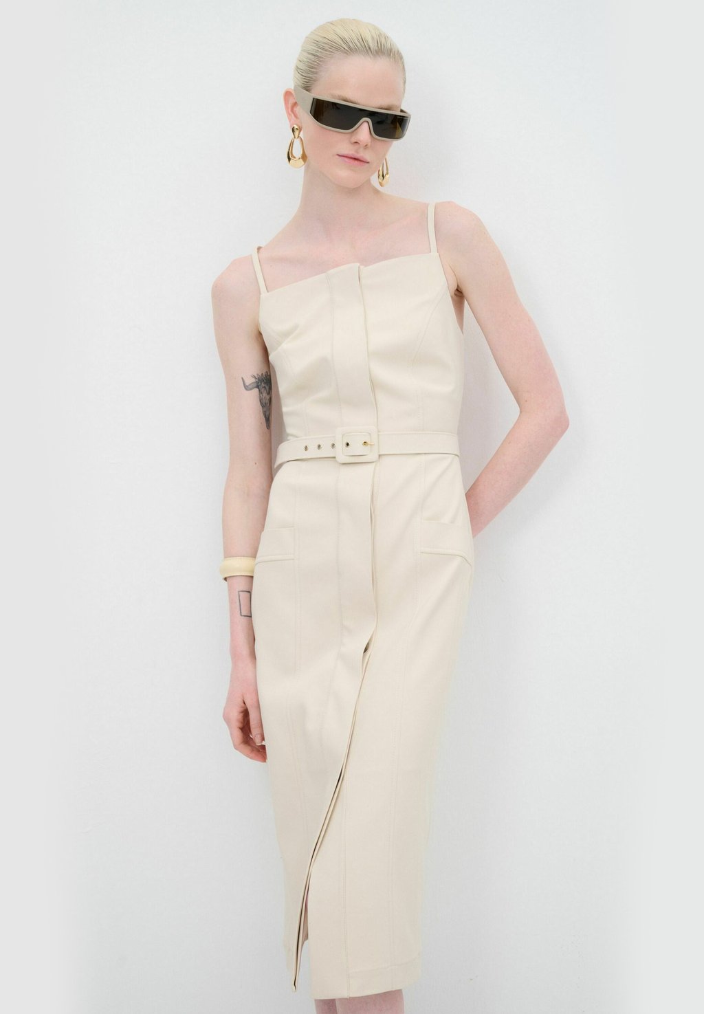 Платье-рубашка adL, кремовый 
Платье-рубашка adL, кремовый