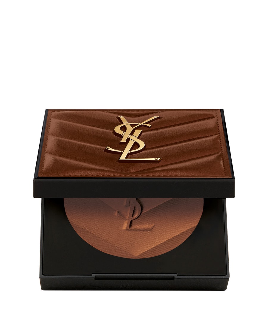 Бронзирующая пудра Yves Saint Laurent All Hours Hyper Bronzer, Nr. 05 - Dark Sienna, 7.5g
Бронзирующая пудра Yves Saint Laurent All Hours Hyper Bronzer, Nr. 05 - Dark Sienna, 7.5g