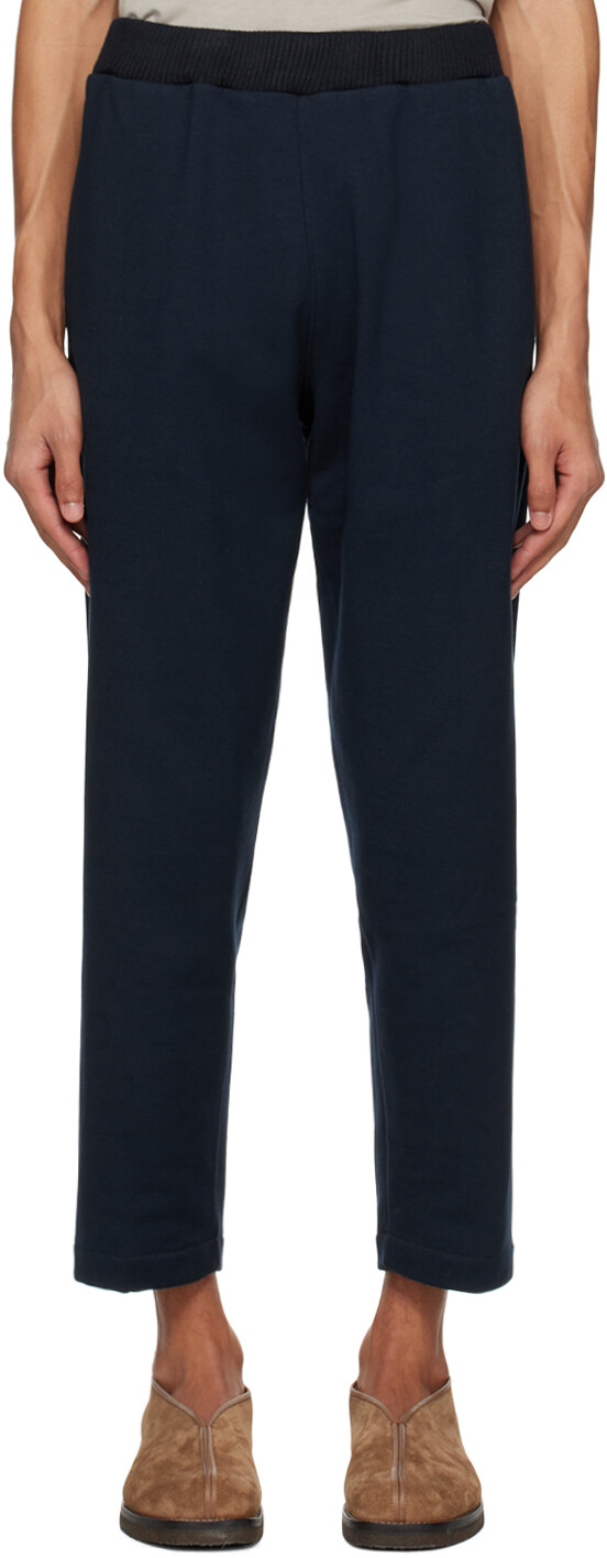 Темно-синие спортивные штаны Гарри Massimo Alba
Темно-синие спортивные штаны Гарри Massimo Alba