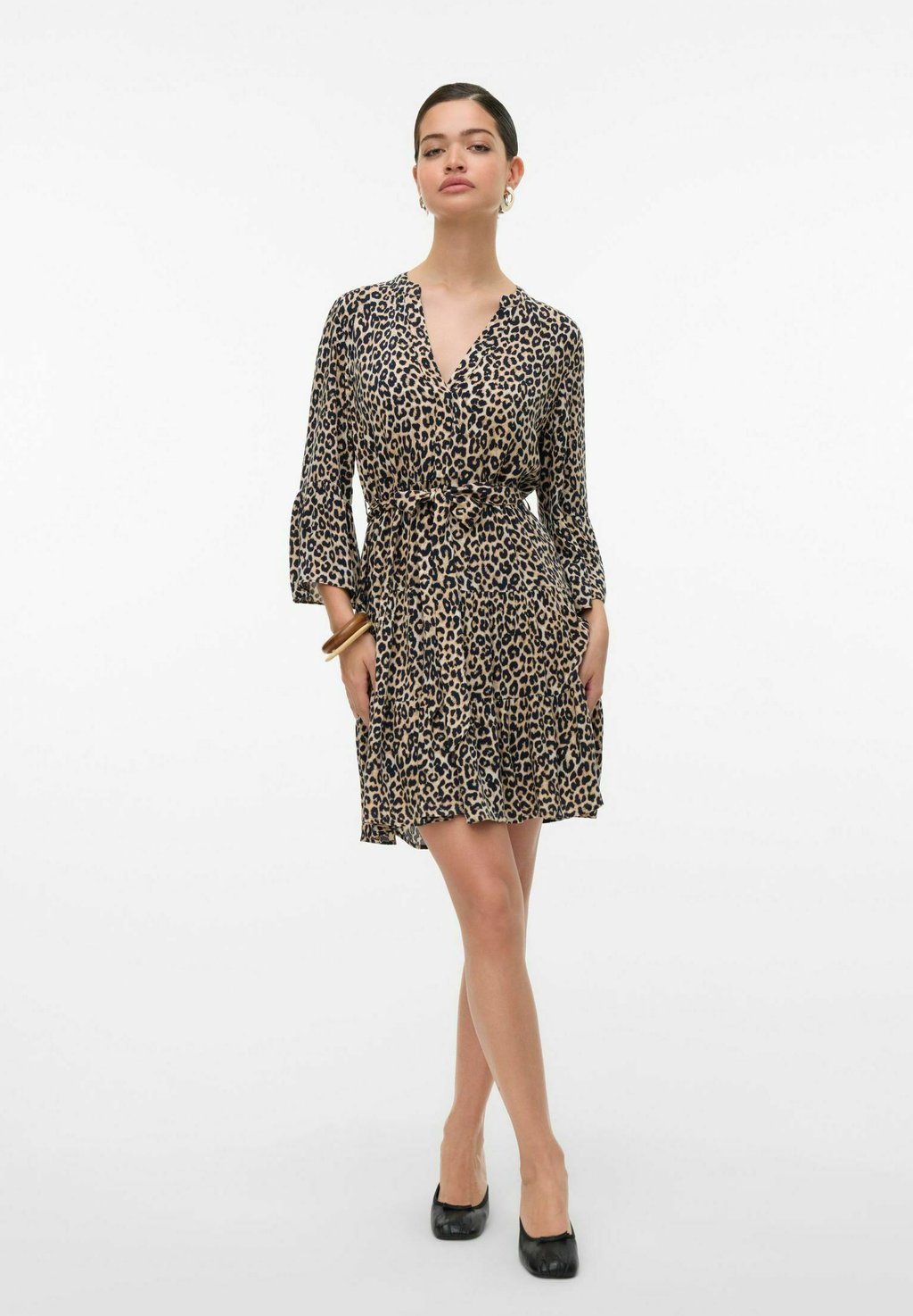 Повседневное платье VMMELBA KURZES Vero Moda, белый
Повседневное платье VMMELBA KURZES Vero Moda, белый