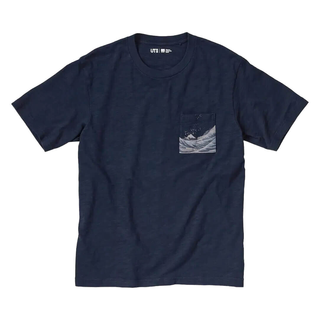 Футболка Uniqlo UT Graphic Ukiyo-e (Hokusai), темно-синий
Футболка Uniqlo UT Graphic Ukiyo-e (Hokusai), темно-синий
