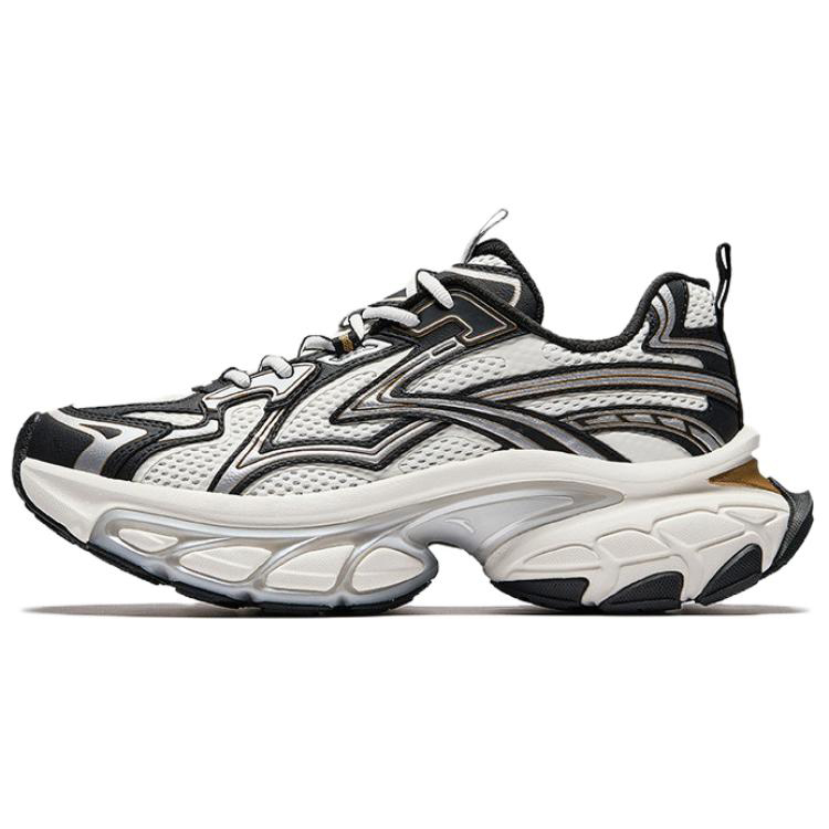 ANTA Fuyao Slip Resistant, Abrasion Resistant, Height Increasing низкие массивные кроссовки мужские White Black Silver
ANTA Fuyao Slip Resistant, Abrasion Resistant, Height Increasing низкие массивные кроссовки мужские White Black Silver