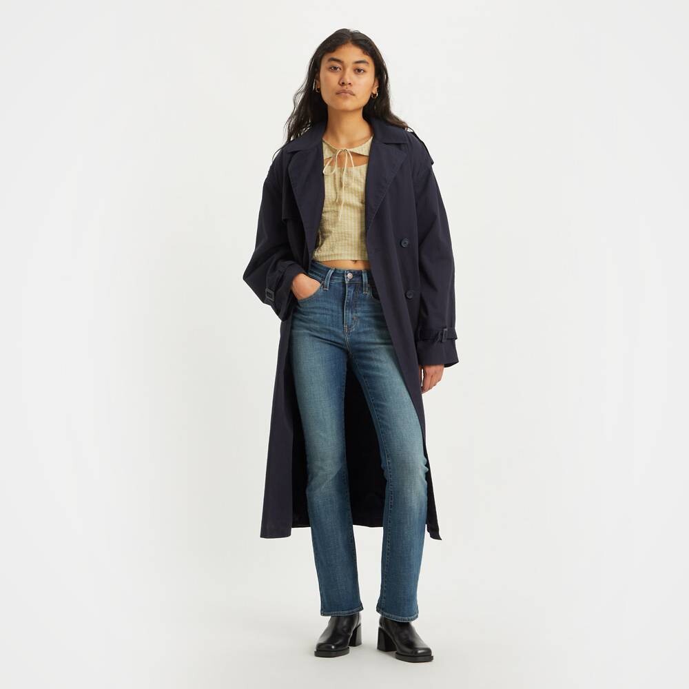 Джинсы женские Levi's
Джинсы женские Levi's