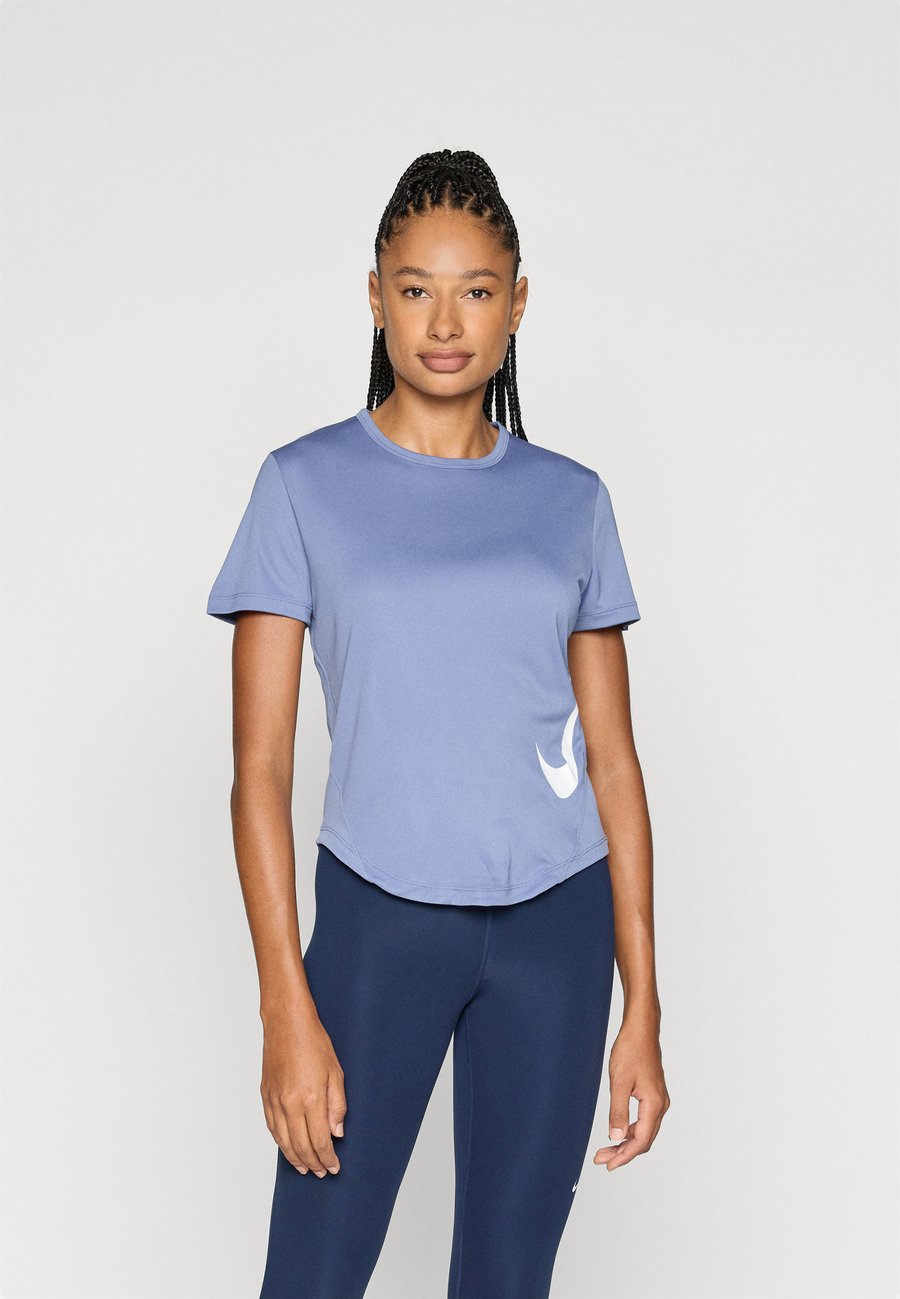 Футболка Nike Performance TEMPO TOP, World Indigo/White/Blue
Футболка Nike Performance TEMPO TOP, World Indigo/White/Blue