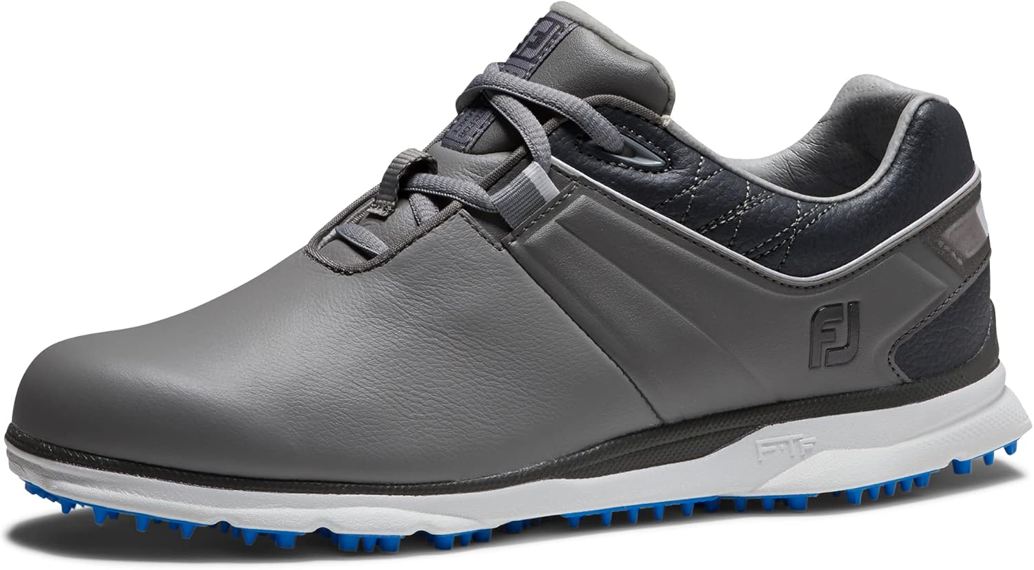 Женские гольф-туфли FootJoy Prosl, синий/серый/угольный
Женские гольф-туфли FootJoy Prosl, синий/серый/угольный