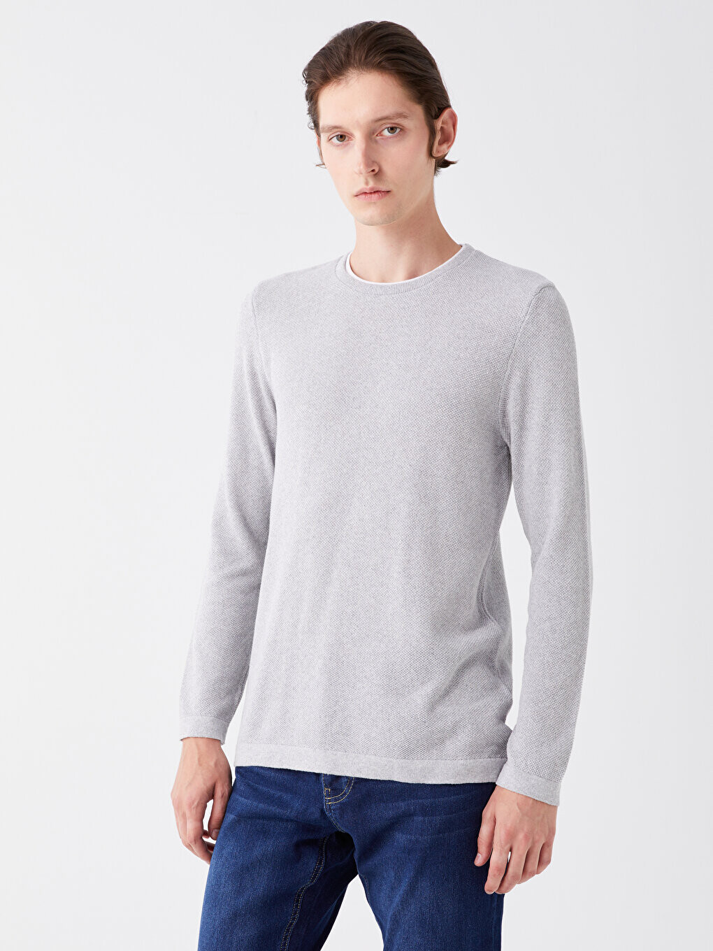 Тонкий мужской трикотажный свитер с круглым вырезом и длинными рукавами LCW Casual, серый меланж
Тонкий мужской трикотажный свитер с круглым вырезом и длинными рукавами LCW Casual, серый меланж