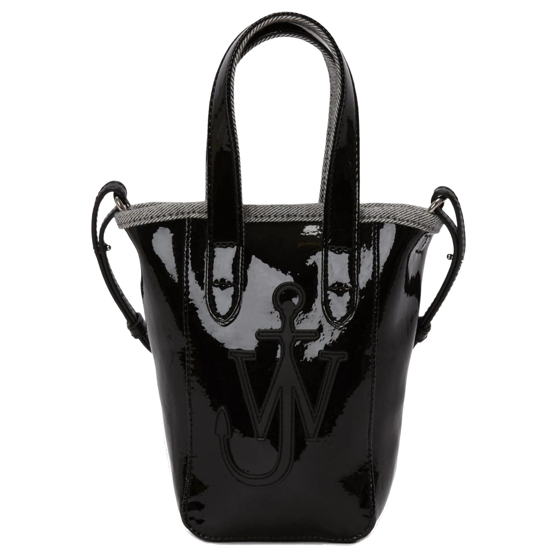 Мини-сумка-тоут из джинсовой ткани с ремешком JW Anderson
Мини-сумка-тоут из джинсовой ткани с ремешком JW Anderson