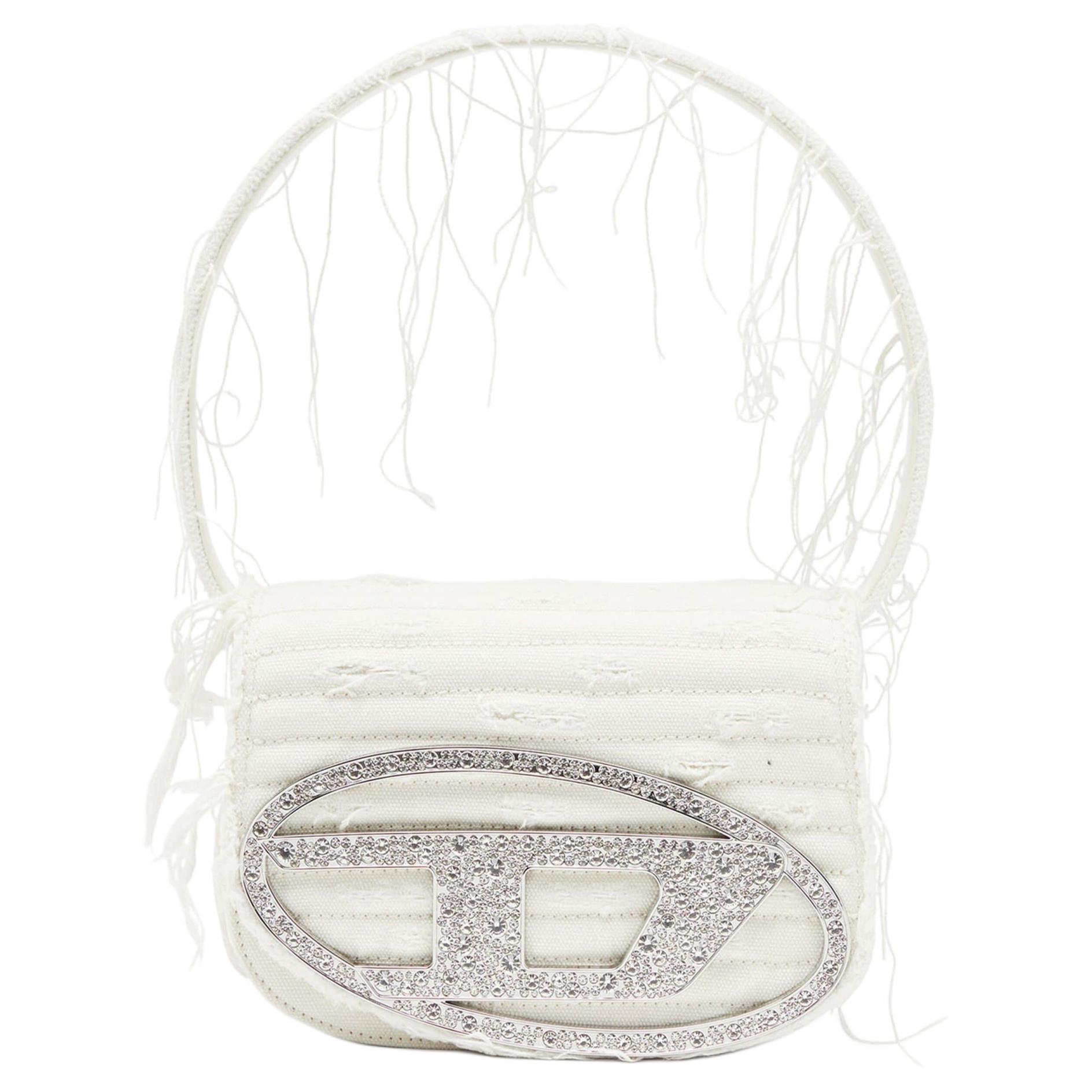 DIESEL Сумка через плечо из телячьей кожи белая
DIESEL Сумка через плечо из телячьей кожи белая