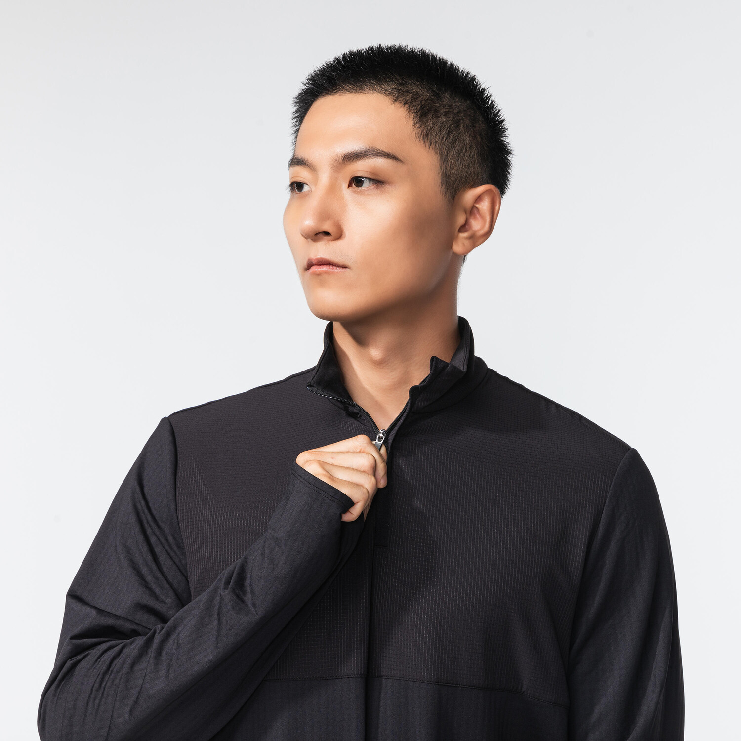 Мужская беговая рубашка с длинными рукавами - Warm 500 black KALENJI, черный
Мужская беговая рубашка с длинными рукавами - Warm 500 black KALENJI, черный