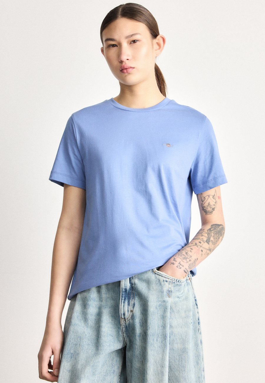 Футболка GANT SHIELD, Greyish Blue/Light Blue, Серый, Футболка GANT SHIELD, Greyish Blue/Light Blue
Футболка GANT SHIELD, Greyish Blue/Light Blue, Серый, Футболка GANT SHIELD, Greyish Blue/Light Blue