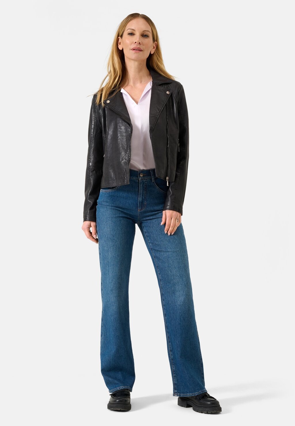 Кожаная куртка ANTONIA Ricano, черный
Кожаная куртка ANTONIA Ricano, черный