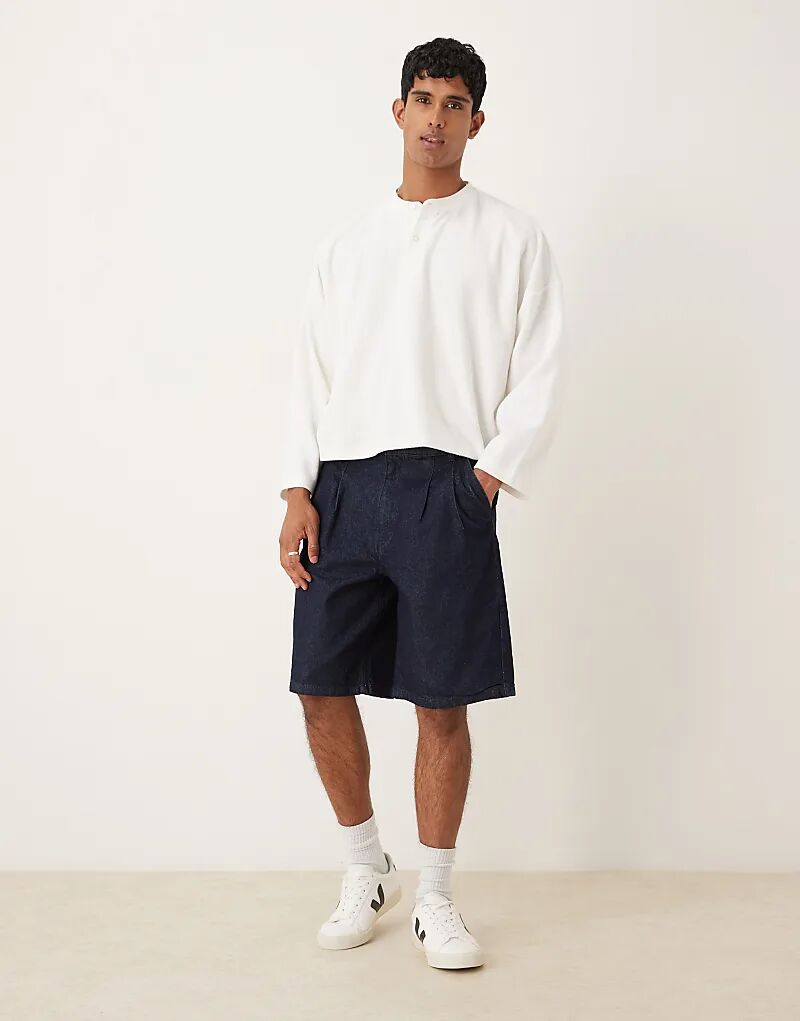 Длинные джинсовые шорты с двойной складкой ASOS DESIGN, средне-синего цвета
Длинные джинсовые шорты с двойной складкой ASOS DESIGN, средне-синего цвета