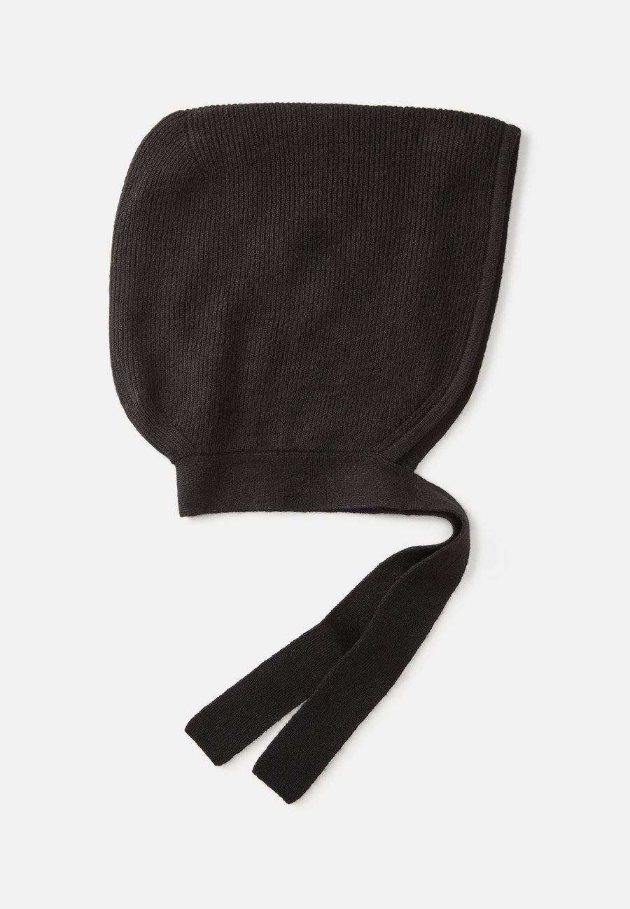 Шапка pure cashmere BONNET, Black
Шапка pure cashmere BONNET, Black