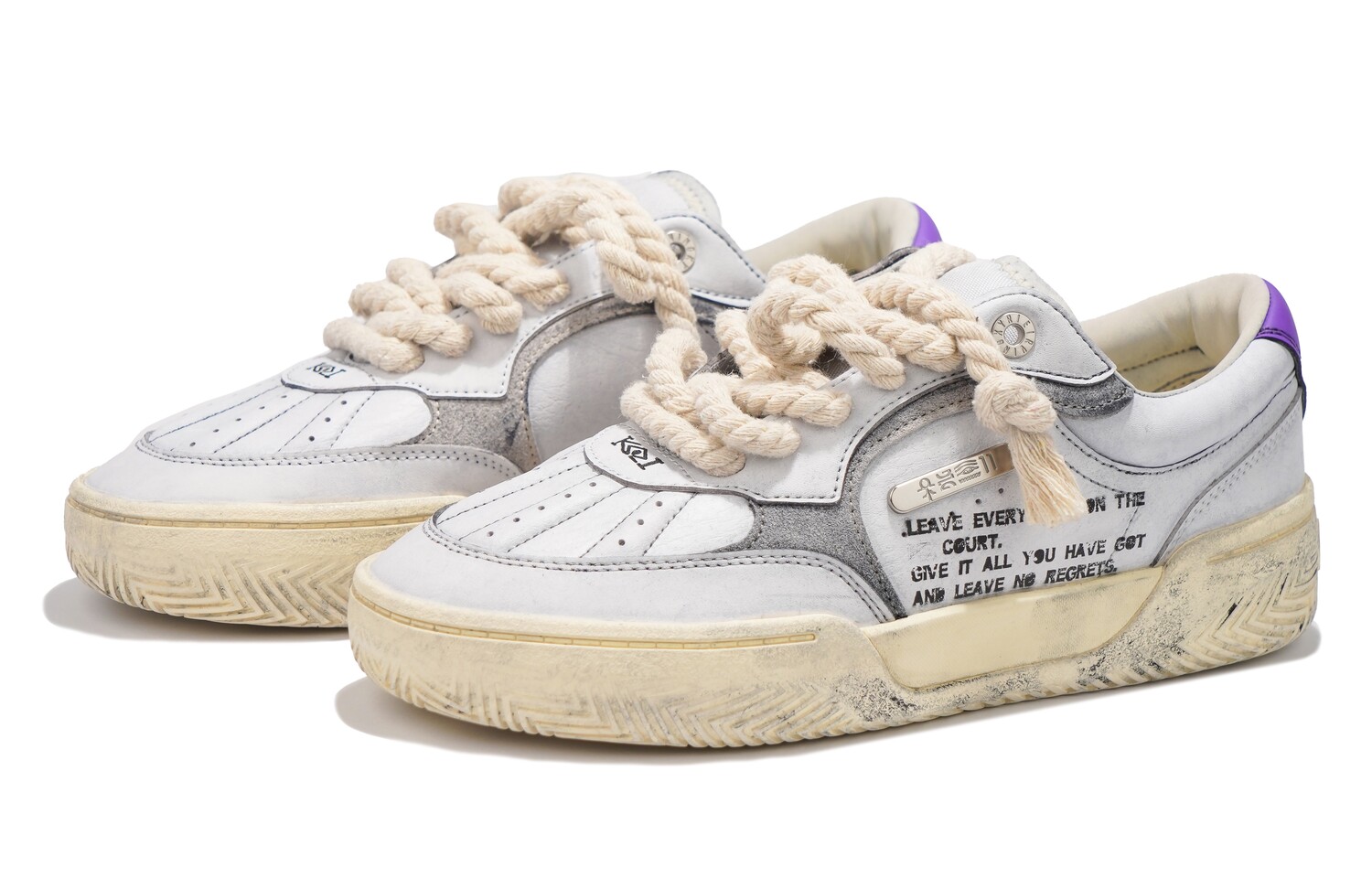 Баскетбольные кроссовки KAI 1 унисекс с низким верхом белые/серые Anta 
Баскетбольные кроссовки KAI 1 унисекс с низким верхом белые/серые Anta