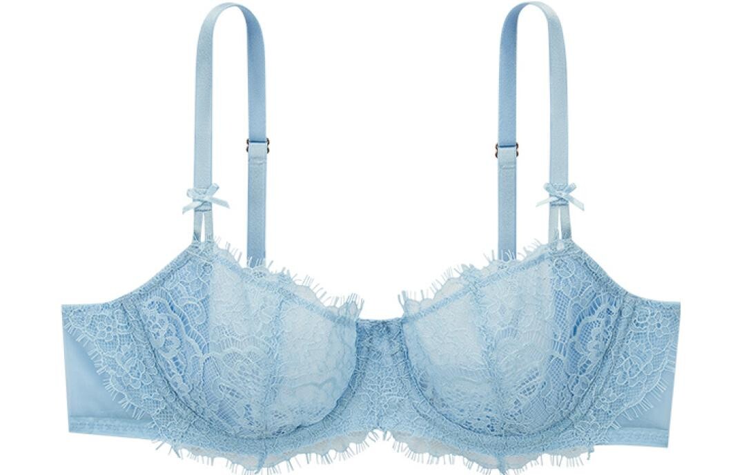 Женский бюстгальтер Victoria'S Secret
Женский бюстгальтер Victoria'S Secret