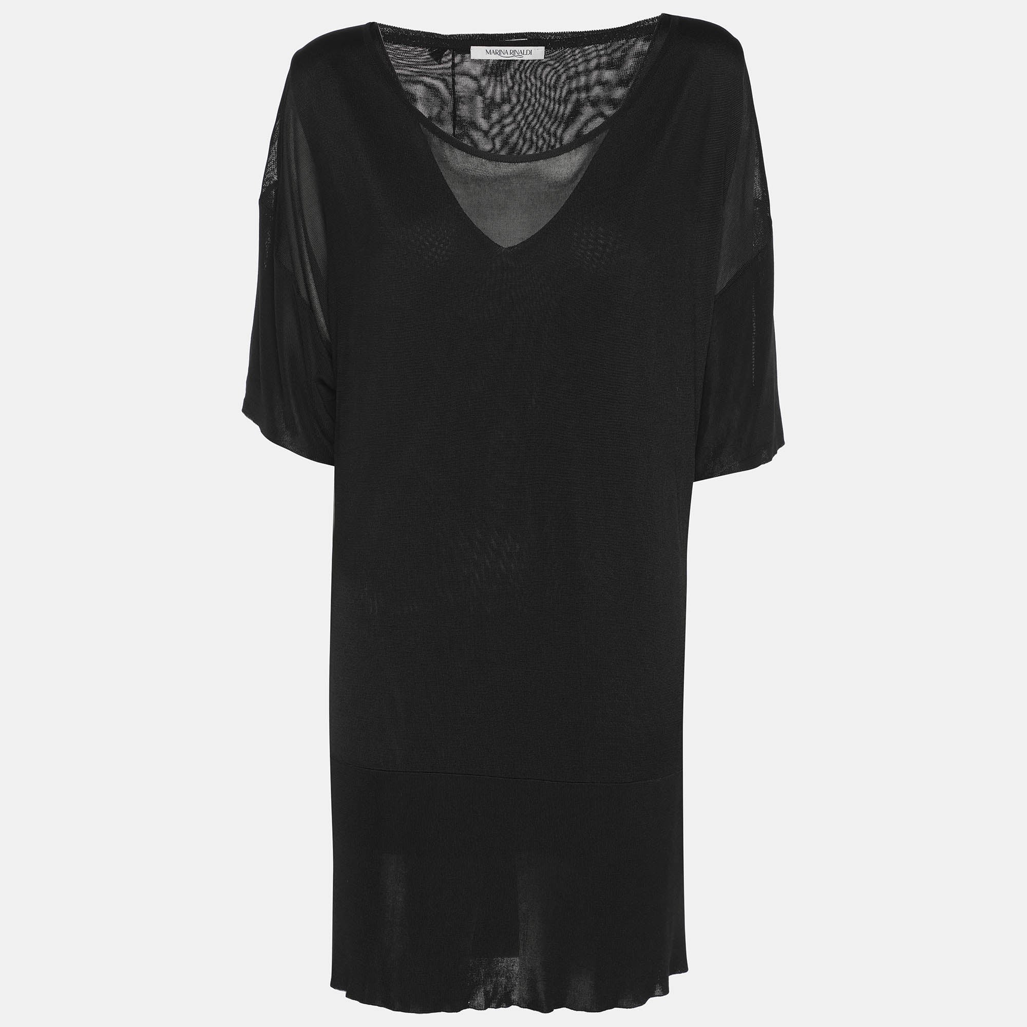 Комплект из черного трикотажного свитера с коротким рукавом от Marina Rinaldi
Комплект из черного трикотажного свитера с коротким рукавом от Marina Rinaldi