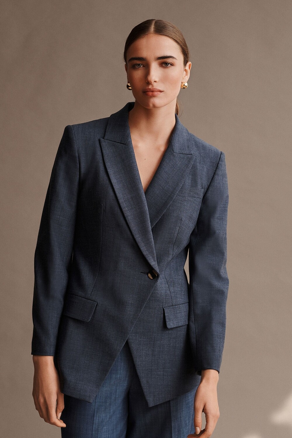 Асимметричный пиджак в джинсовом стиле Next, синий
Асимметричный пиджак в джинсовом стиле Next, синий