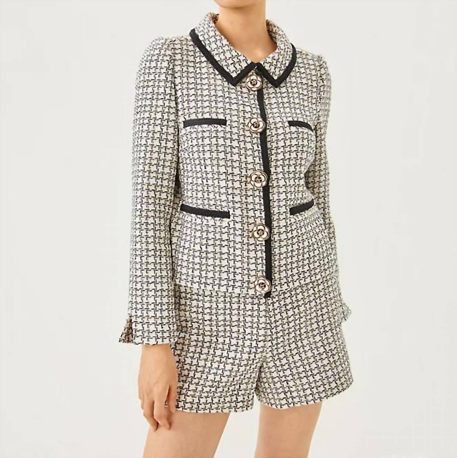 Lilly Pulitzer Женская жакет Kalara из букле, цвет кокос
Lilly Pulitzer Женская жакет Kalara из букле, цвет кокос