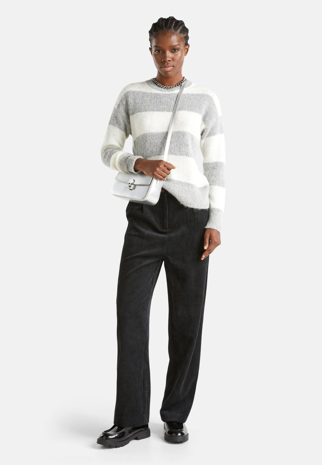 Брюки REGULAR WAIST WITH BELT LOOPS AND STRAIGHT LEG FRONT DARTS SIDE WELT BACK POCKETS ZIP BUTTON FRONT CLOSURE United Colors of Benetton, черный
Брюки REGULAR WAIST WITH BELT LOOPS AND STRAIGHT LEG FRONT DARTS SIDE WELT BACK POCKETS ZIP BUTTON FRONT CLOSURE United Colors of Benetton, черный
