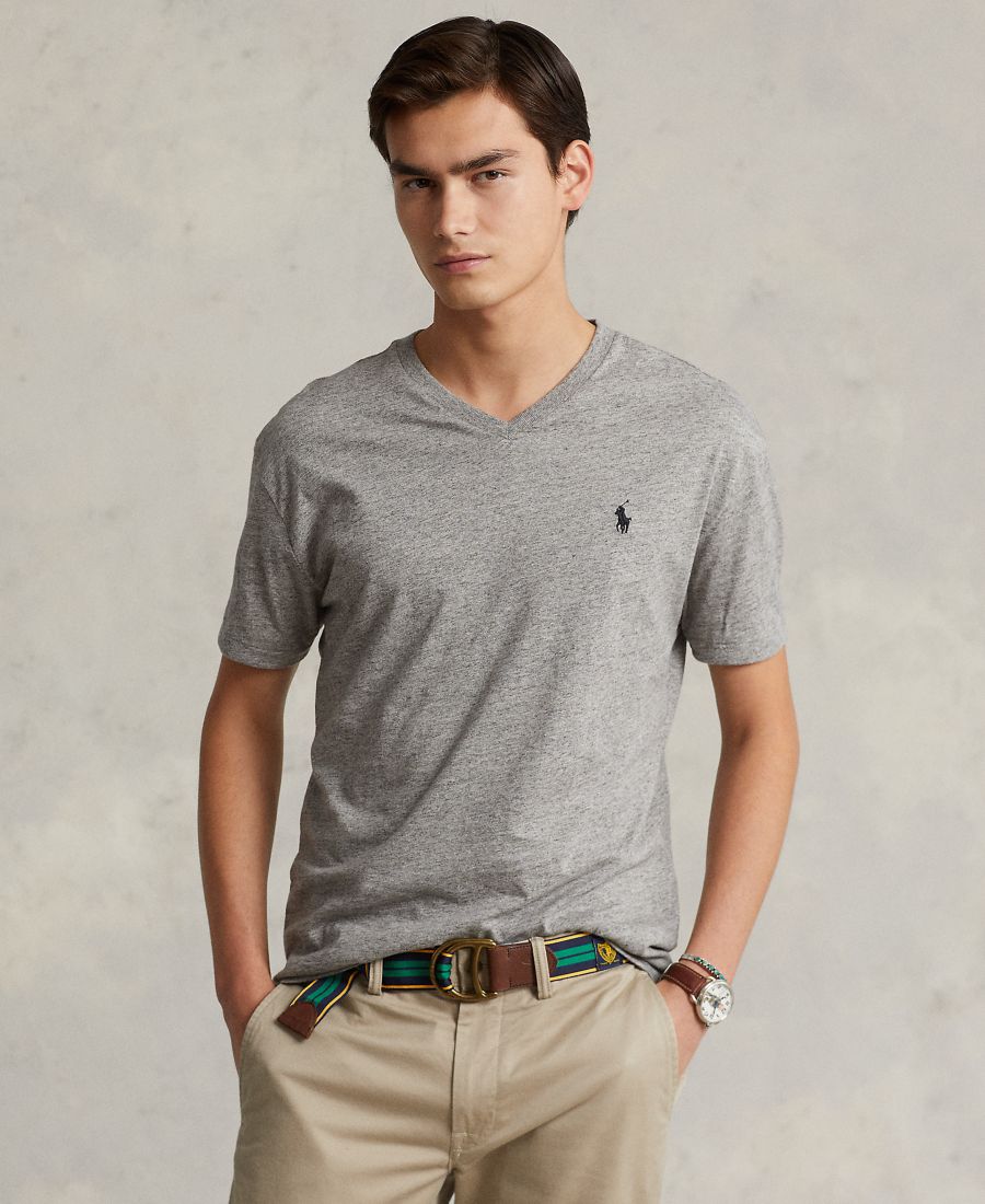 Мужская классическая футболка с V-образным вырезом Polo Ralph Lauren, Dark Gray Heather
Мужская классическая футболка с V-образным вырезом Polo Ralph Lauren, Dark Gray Heather