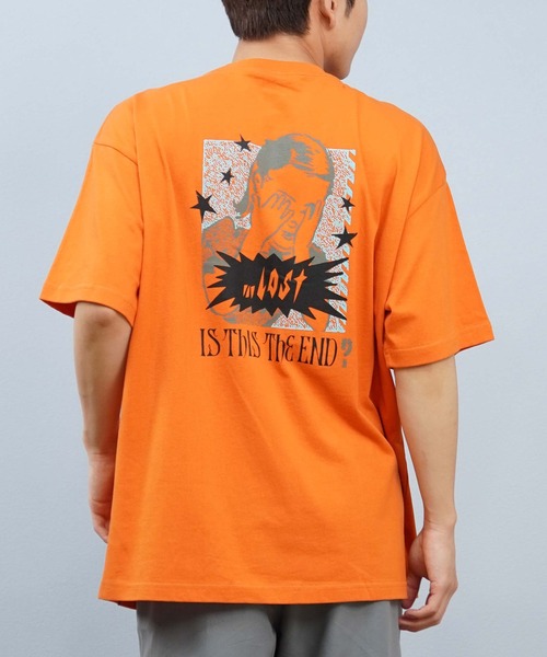 Футболка с коротким рукавом, принт на спине Lost, оранжевый
Футболка с коротким рукавом, принт на спине Lost, оранжевый