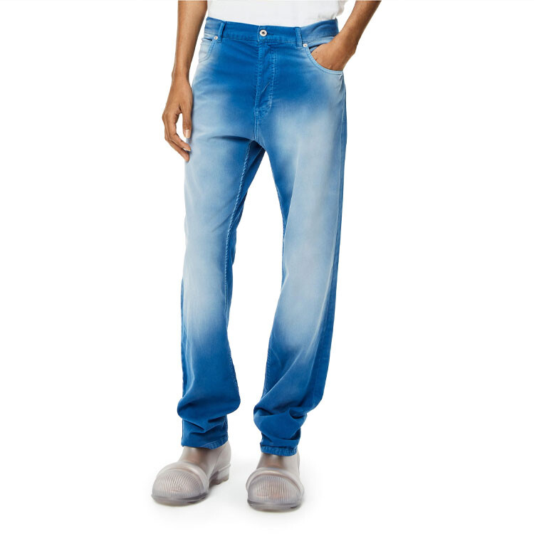 Джинсы мужские синие Loewe, синий
Джинсы мужские синие Loewe, синий