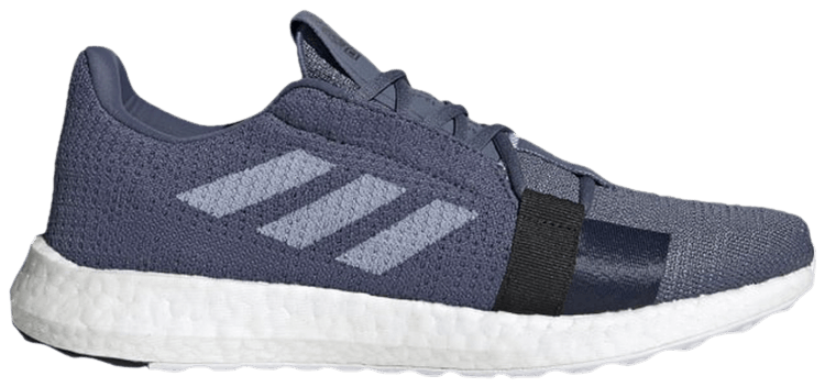 Кроссовки adidas SenseBoost Go 'Tech Ink', синий
Кроссовки adidas SenseBoost Go 'Tech Ink', синий