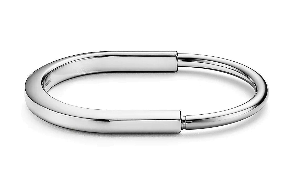 TIFFANY & CO. Замок браслет унисекс серебро
TIFFANY & CO. Замок браслет унисекс серебро