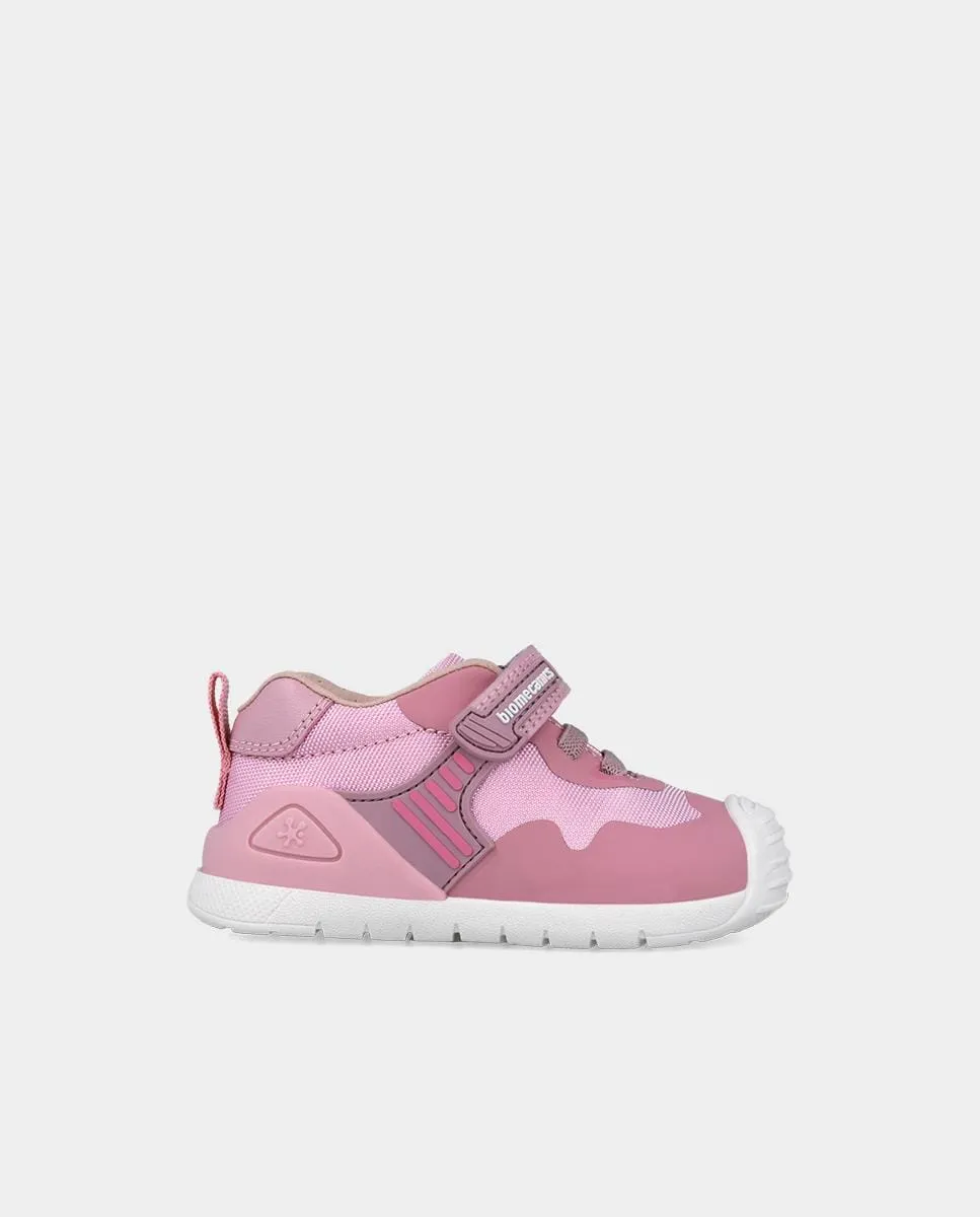 Детские спортивные кроссовки с шнуровкой и липучкой розового цвета Biomecanics
Детские спортивные кроссовки с шнуровкой и липучкой розового цвета Biomecanics