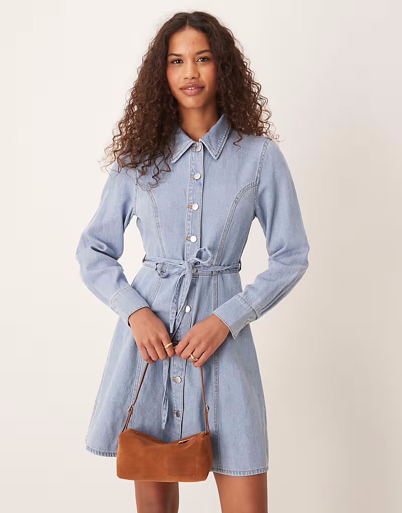 Джинсовое мини-платье JDY с поясом светло-голубого цвета
Джинсовое мини-платье JDY с поясом светло-голубого цвета