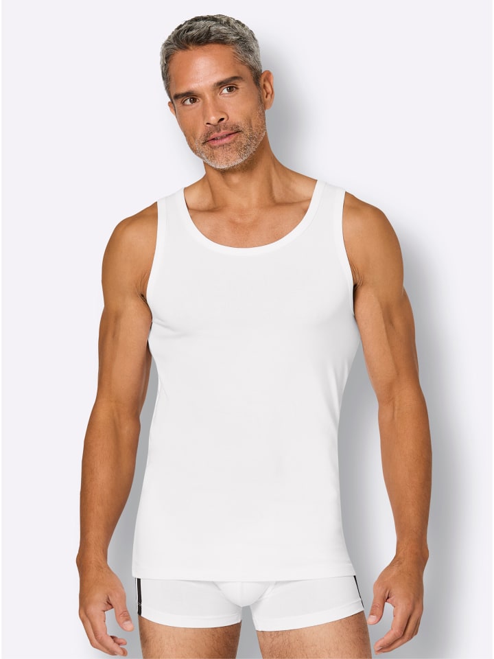 Adidas Белая нижняя рубашка
Adidas Белая нижняя рубашка