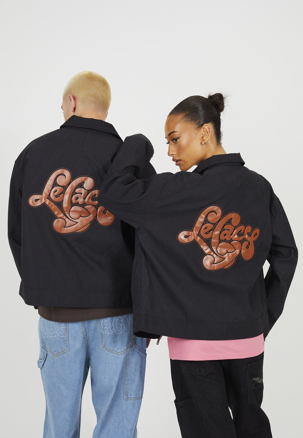 Легкая куртка UNISEX LEGACY STUDIOS, черный
Легкая куртка UNISEX LEGACY STUDIOS, черный