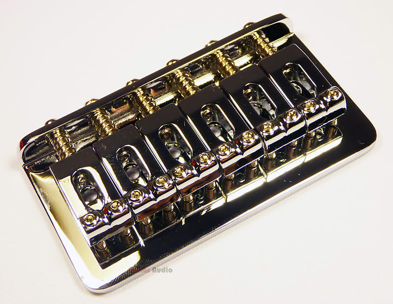 Оригинальный бридж Fender Stratocaster Strat Hardtail без тремоло в сборе - CHROME 005-8274-000
Оригинальный бридж Fender Stratocaster Strat Hardtail без тремоло в сборе - CHROME 005-8274-000