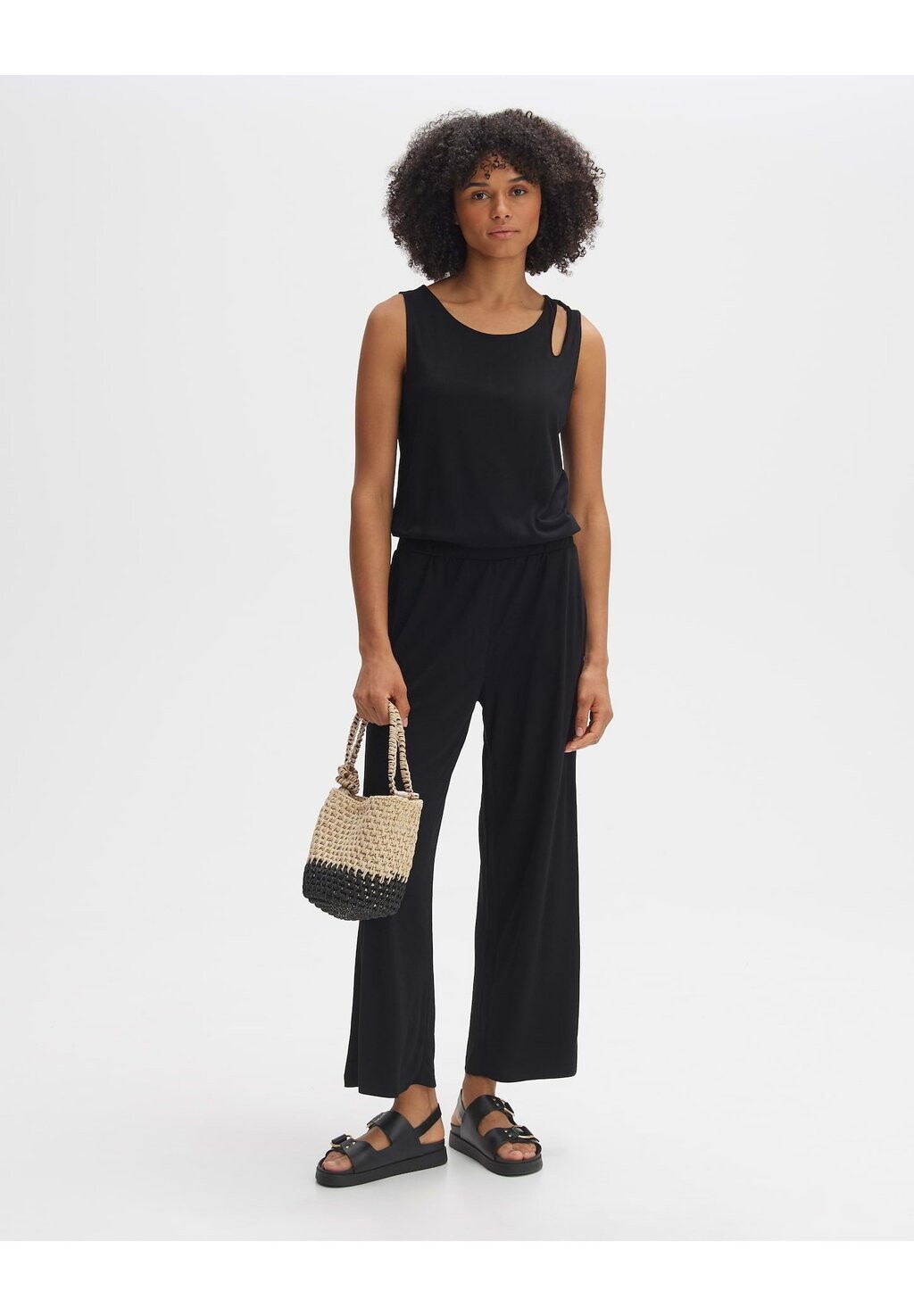 Комбинезон Melpani Opus, черный
Комбинезон Melpani Opus, черный