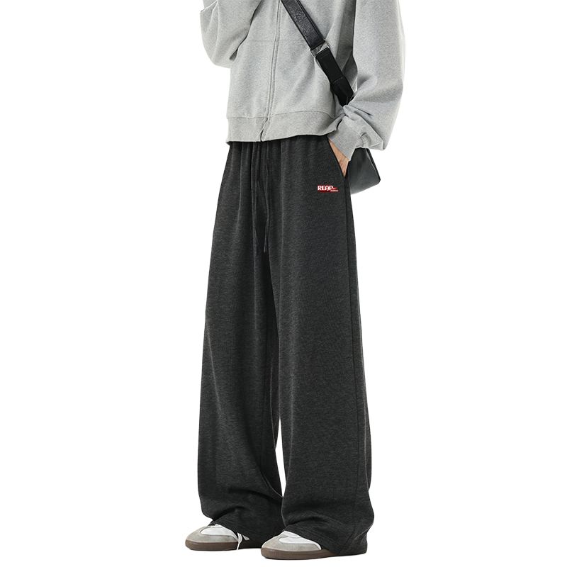 Хуэйчао, коллекция Riding The Wind, вязаные спортивные штаны Unisex WARRIOR, черный серый (diy badge)
Хуэйчао, коллекция Riding The Wind, вязаные спортивные штаны Unisex WARRIOR, черный серый (diy badge)