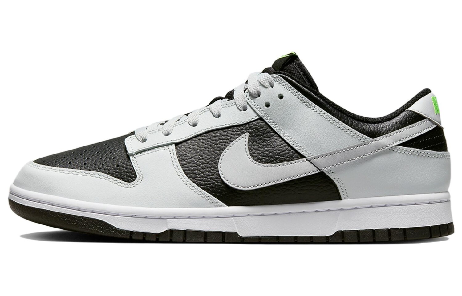 Nike Dunk Low Серый Панда Вольт
Nike Dunk Low Серый Панда Вольт