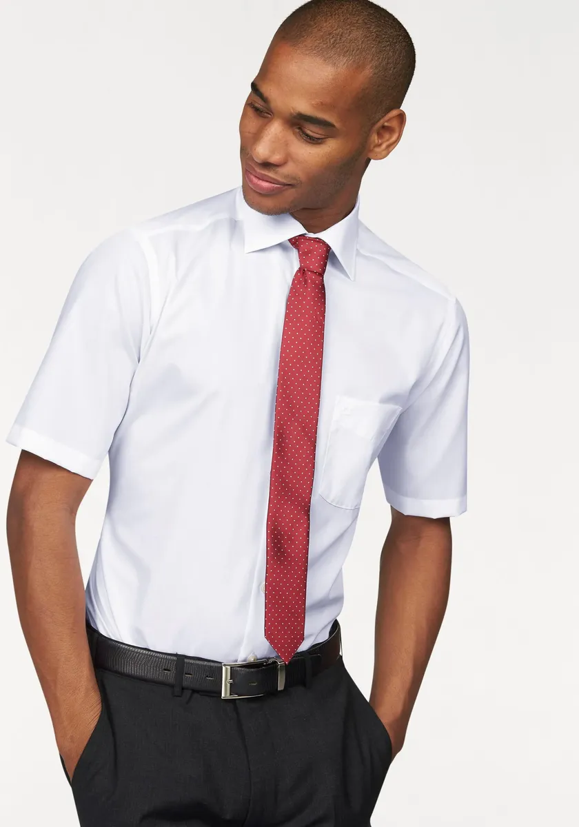 Деловая рубашка OLYMP "Luxor Modern Fit", воротник "Кент", без глажки, белый
Деловая рубашка OLYMP "Luxor Modern Fit", воротник "Кент", без глажки, белый