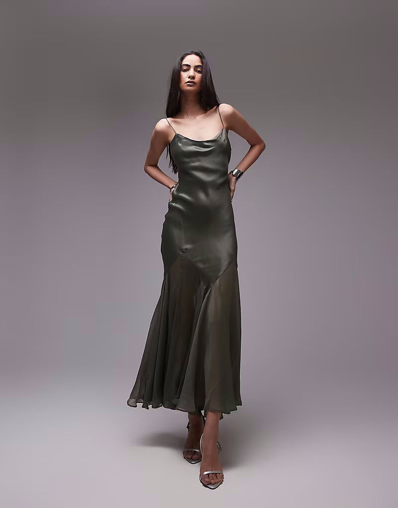 Платье миди из комбинированной ткани премиум-класса с лифом-годе цвета хаки Topshop
Платье миди из комбинированной ткани премиум-класса с лифом-годе цвета хаки Topshop