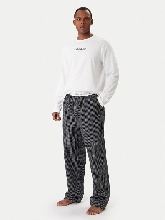 Пижама regular fit Ls Tee LV00NM2953 Calvin Klein, белый
Пижама regular fit Ls Tee LV00NM2953 Calvin Klein, белый