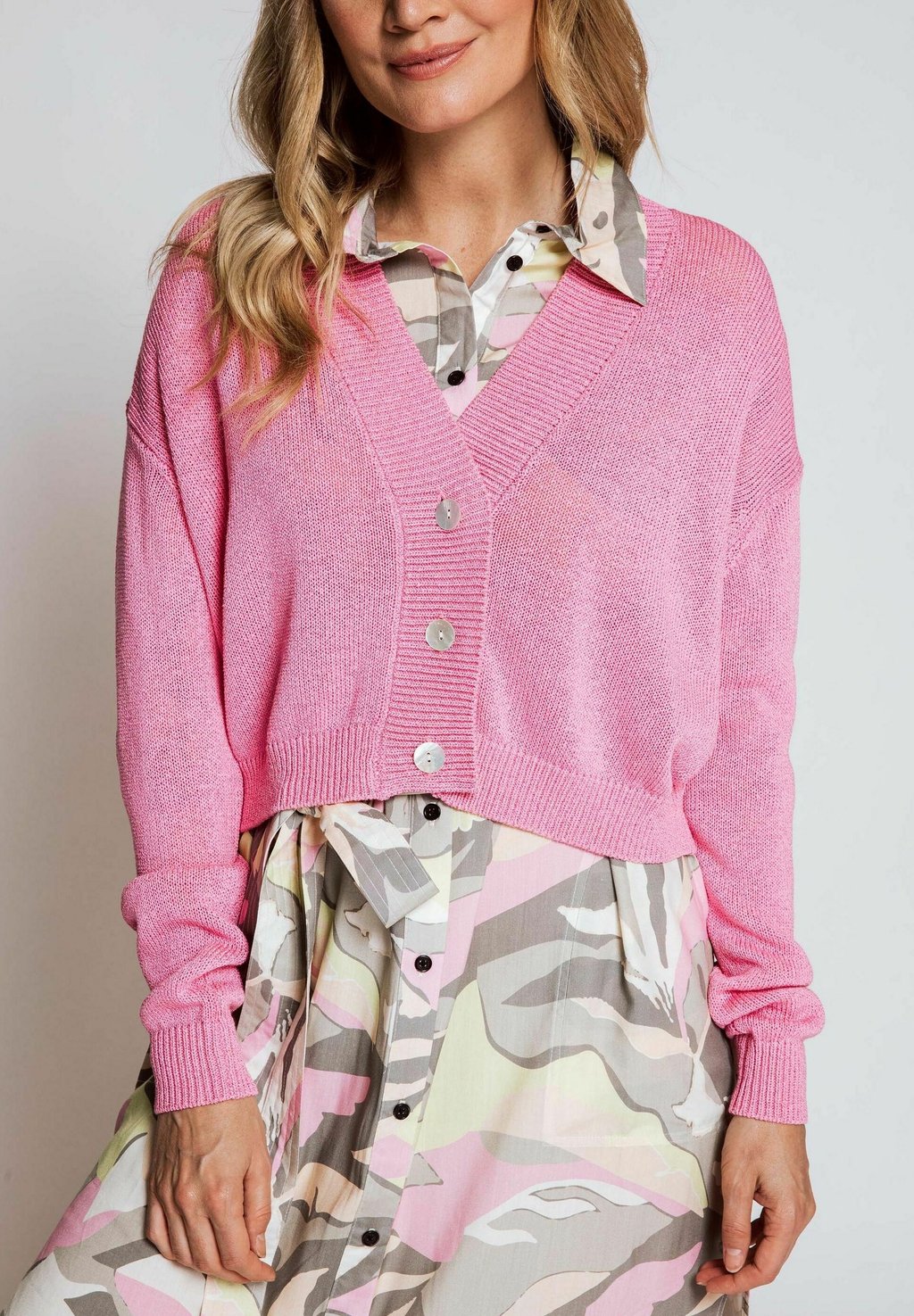 Кардиган Zhrill, светло-розовый
Кардиган Zhrill, светло-розовый