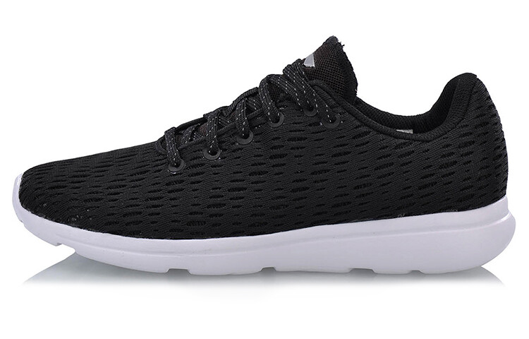 Кроссовки женские с низким верхом, черные/белые Lining
Кроссовки женские с низким верхом, черные/белые Lining