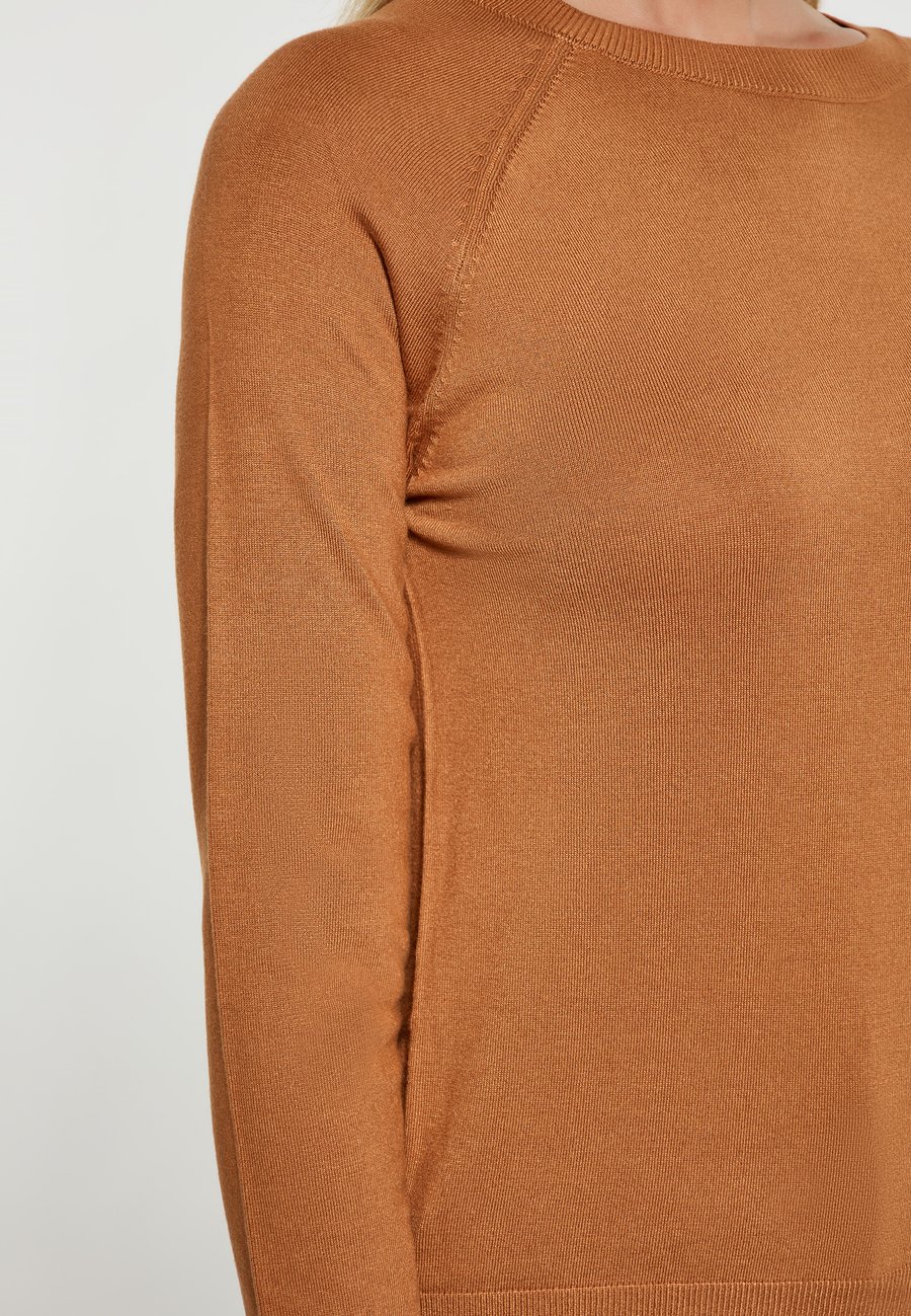 Джемпер DreiMaster CO-BRANDED WITH RISA, Kamel/Brown
Джемпер DreiMaster CO-BRANDED WITH RISA, Kamel/Brown