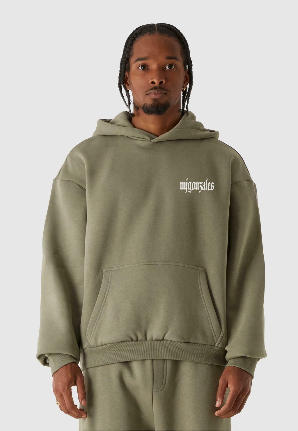 Толстовка с капюшоном MJ Gonzales, оливковый
Толстовка с капюшоном MJ Gonzales, оливковый