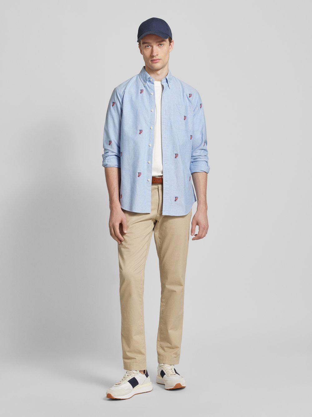 Повседневная рубашка Classic Fit с воротником на пуговицах Polo Ralph Lauren, светло-голубой
Повседневная рубашка Classic Fit с воротником на пуговицах Polo Ralph Lauren, светло-голубой