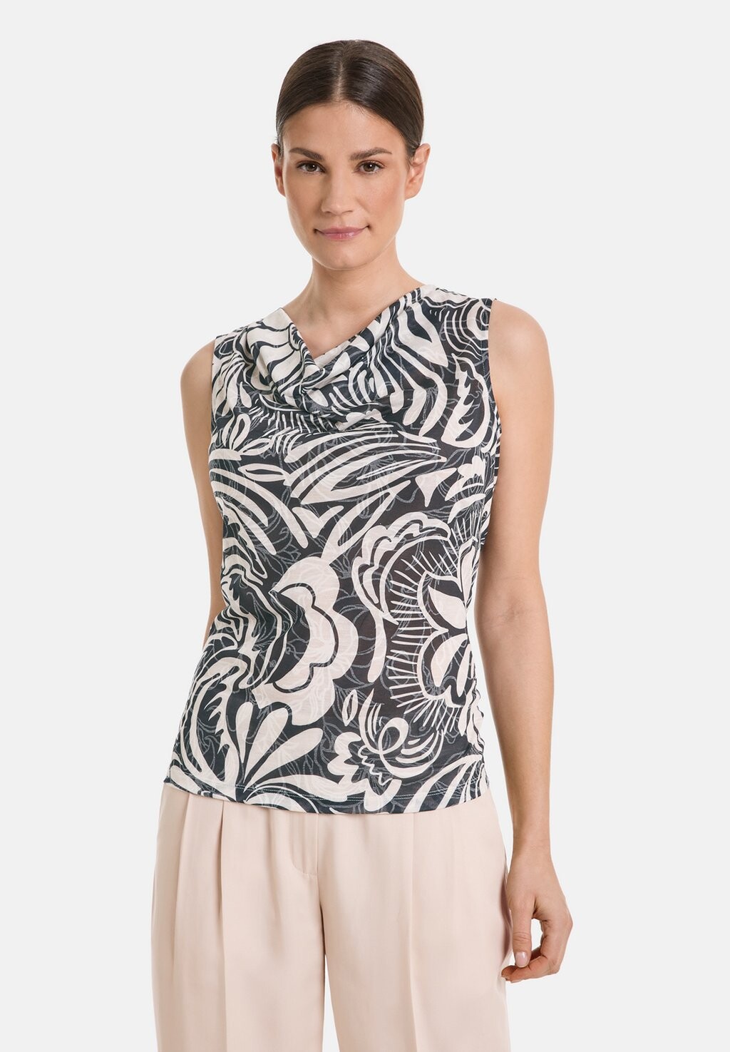 Блузка Gemustertes Oberteil Mit Wasserfallausschnitt Gerry Weber, ecru weiss schwarz druck
Блузка Gemustertes Oberteil Mit Wasserfallausschnitt Gerry Weber, ecru weiss schwarz druck
